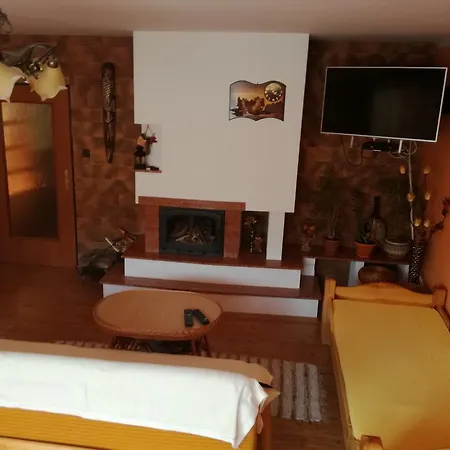 Privat U Zdenky Gasthof Tvrdosin